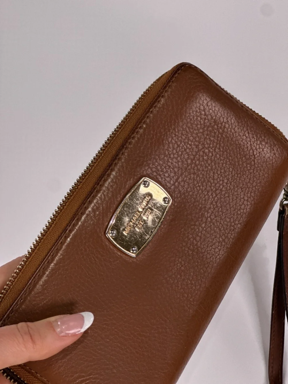 Michael Kors Zip Around Continental Wristlet Wallet Pebbled Leather Brown OS